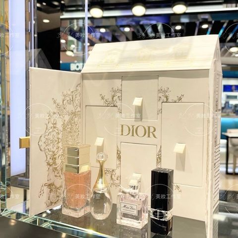 tw-11134207-7r98w-lojpi82e9qbu7f