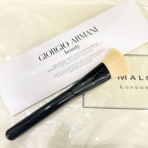 tw-11134207-7r98r-lp8ylaz5yi5v27