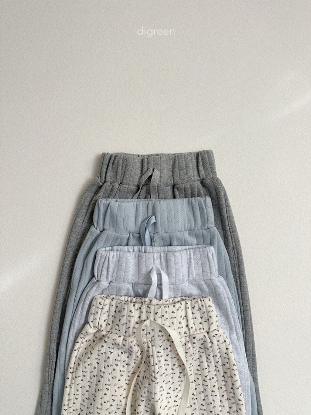 imgi_32_98_202604131558D