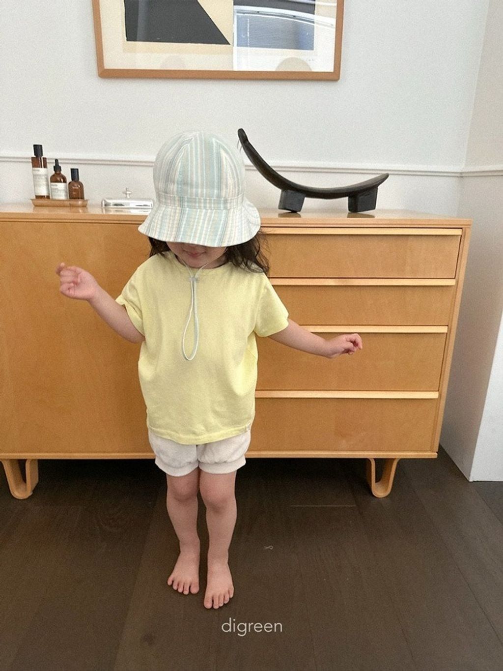 imgi_25_79_202604131700Q