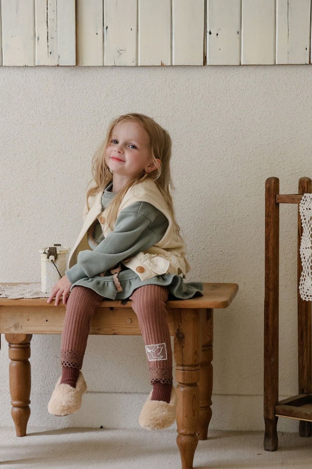 imgi_19_42_202510131101L