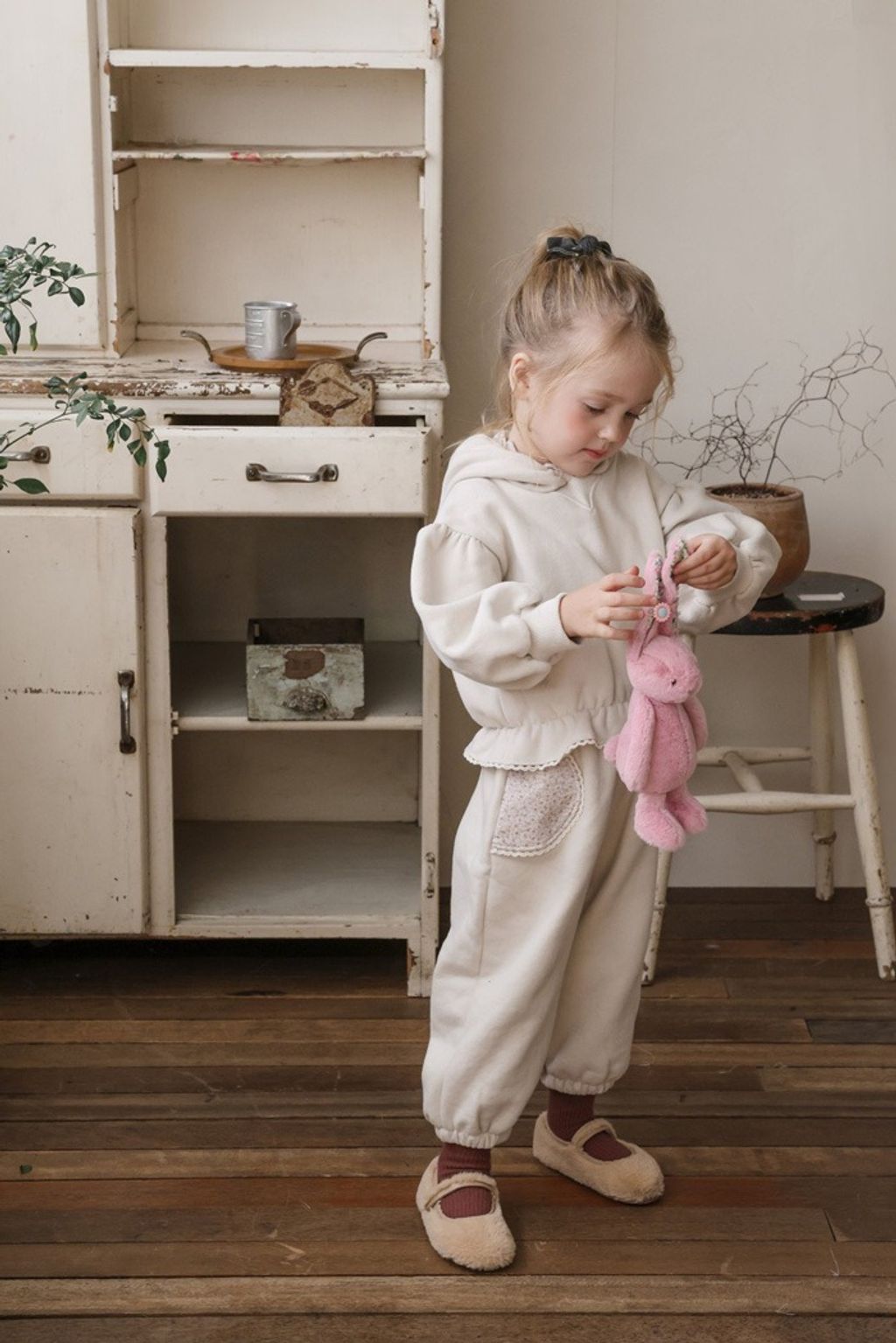 imgi_8_37_202510131131B