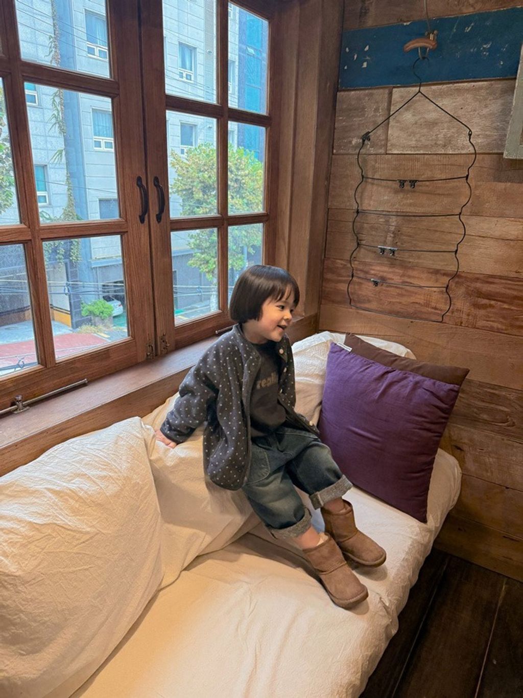 imgi_23_28_202510271520O