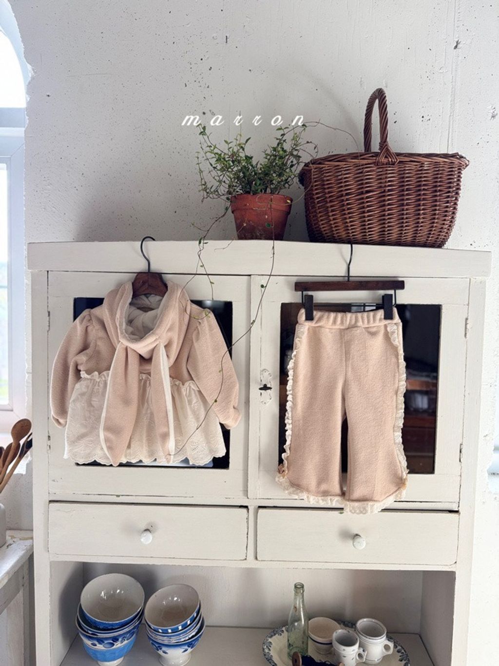 imgi_22_46_202510252145O