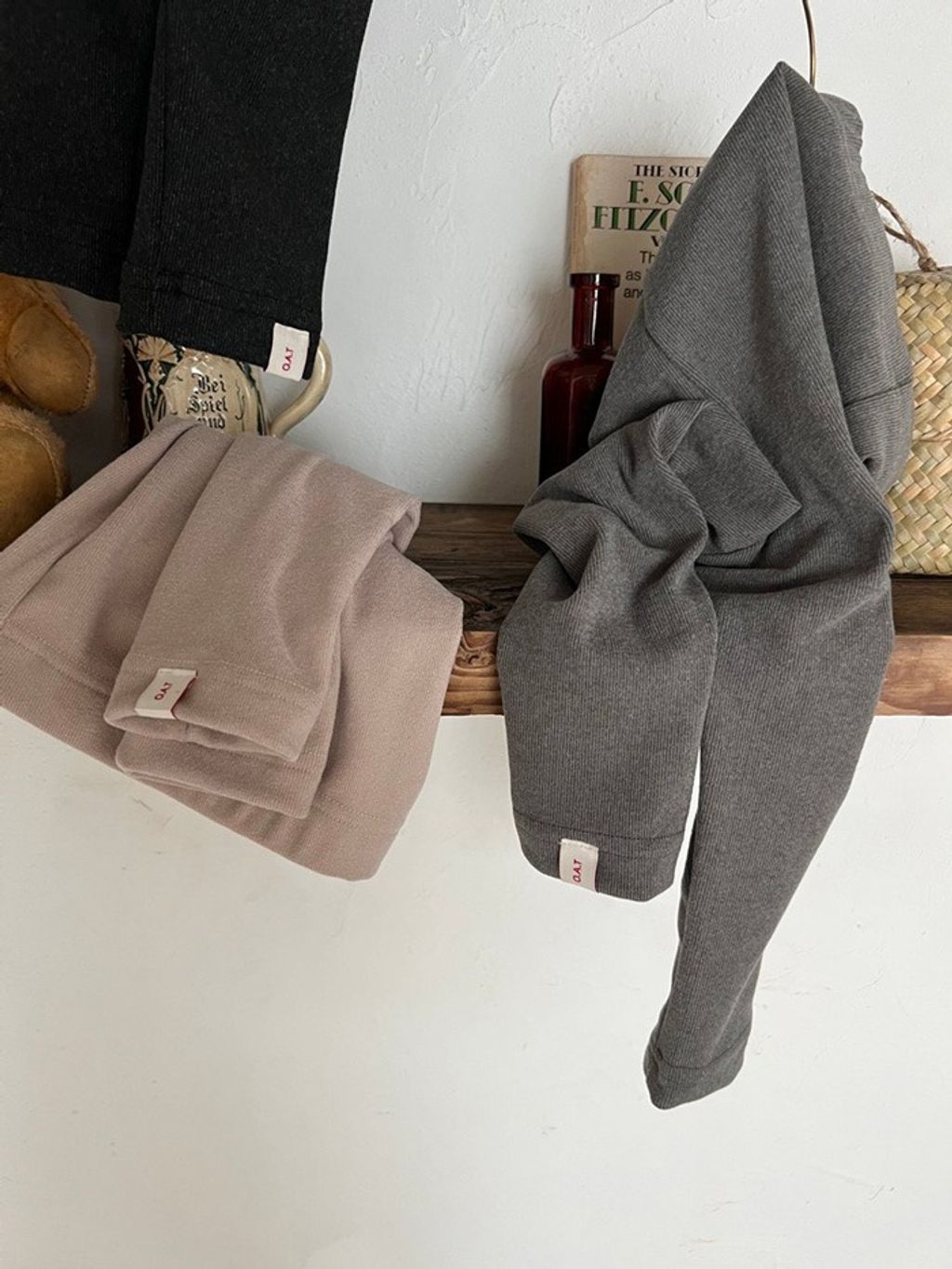 imgi_18_19_202510202250J