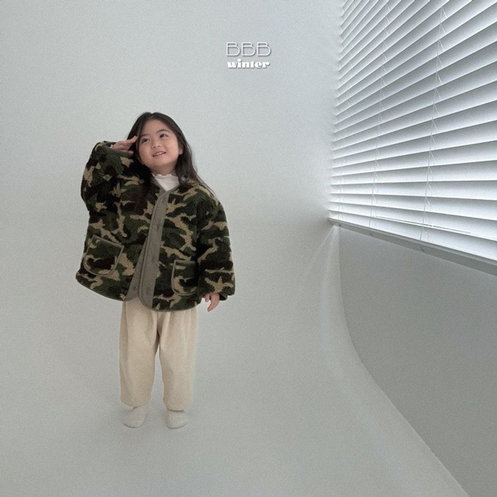 imgi_22_193_202511091615P