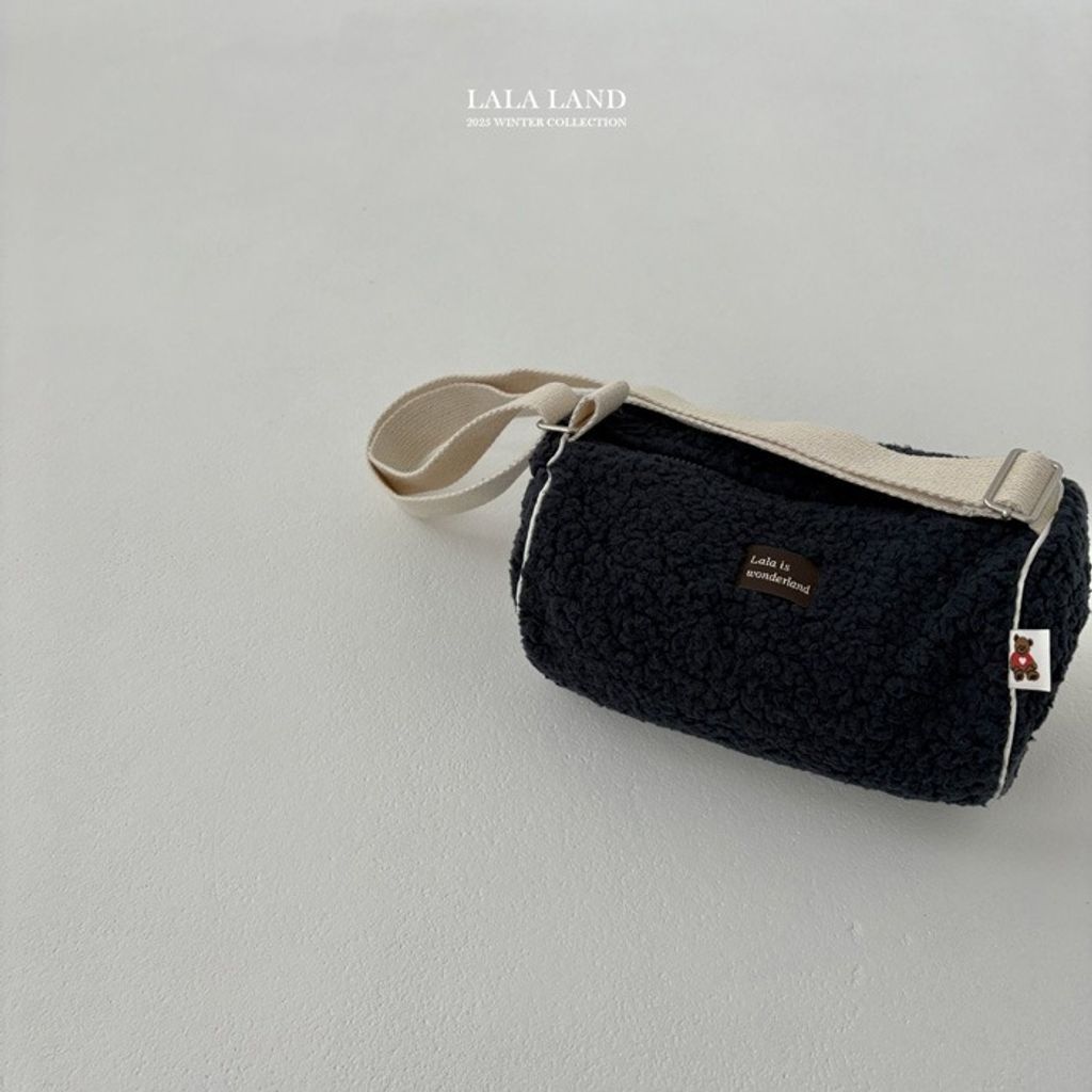 imgi_14_106_202511012210G