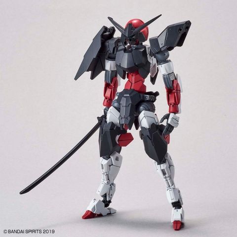 tw-11134207-820la-mnzk3i7nv6yra9