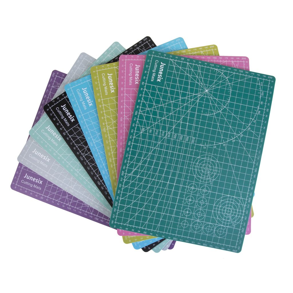 tw-11134207-23010-8y3mdobu89lvee