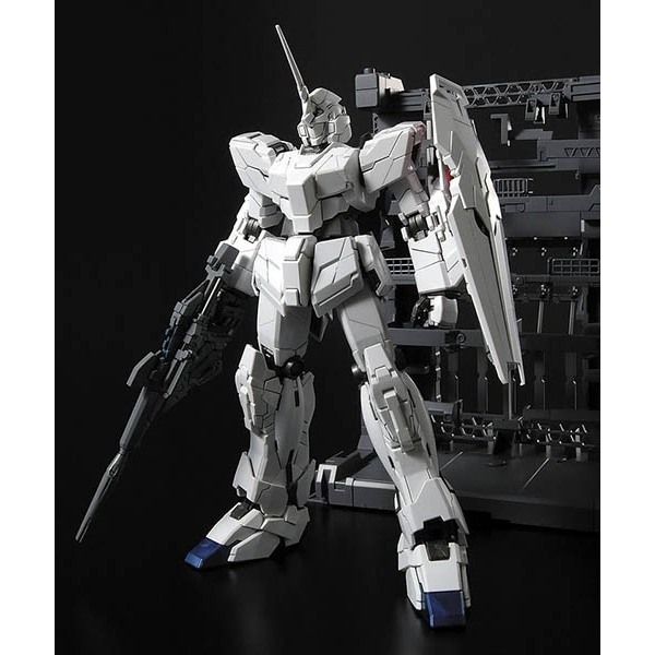 tw-11134207-7rbk7-ma24w8lvdhbbed