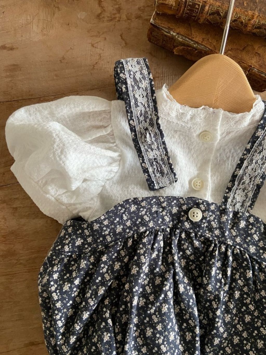 1773086107_8325507310