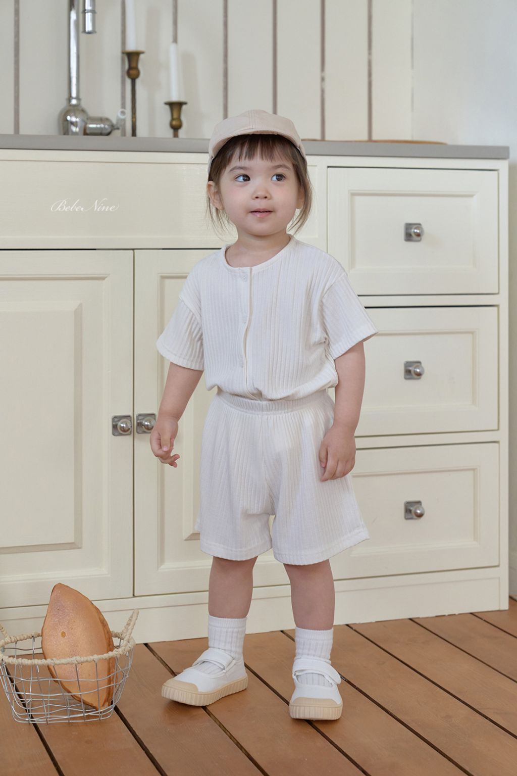 1773717648_7579216304