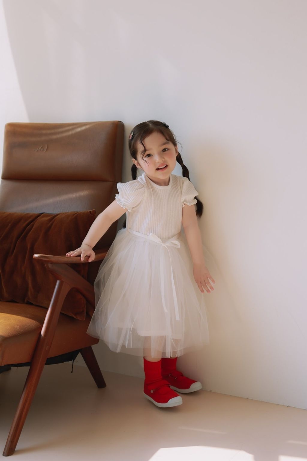 1774512877_8388159817