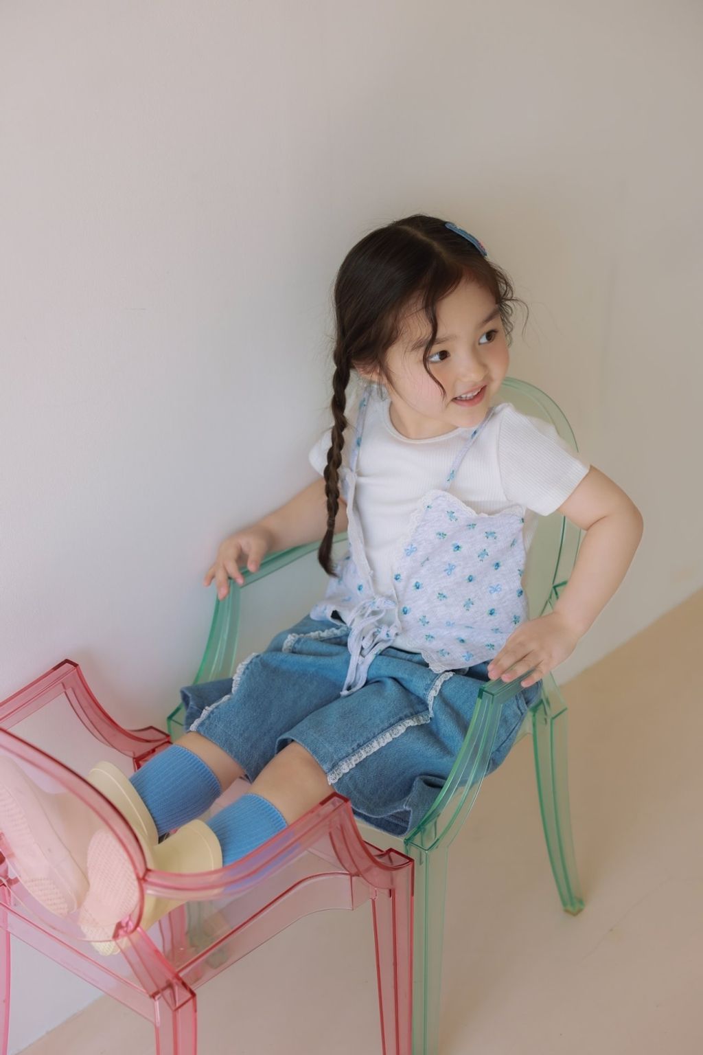 1774512214_2205744149