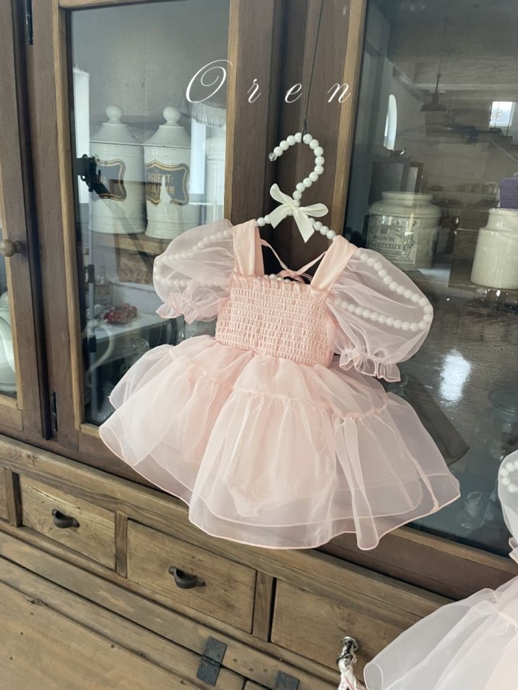 1774905111_9800457106