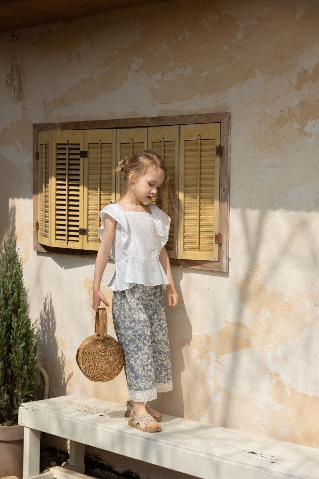 1774925634_2342800398