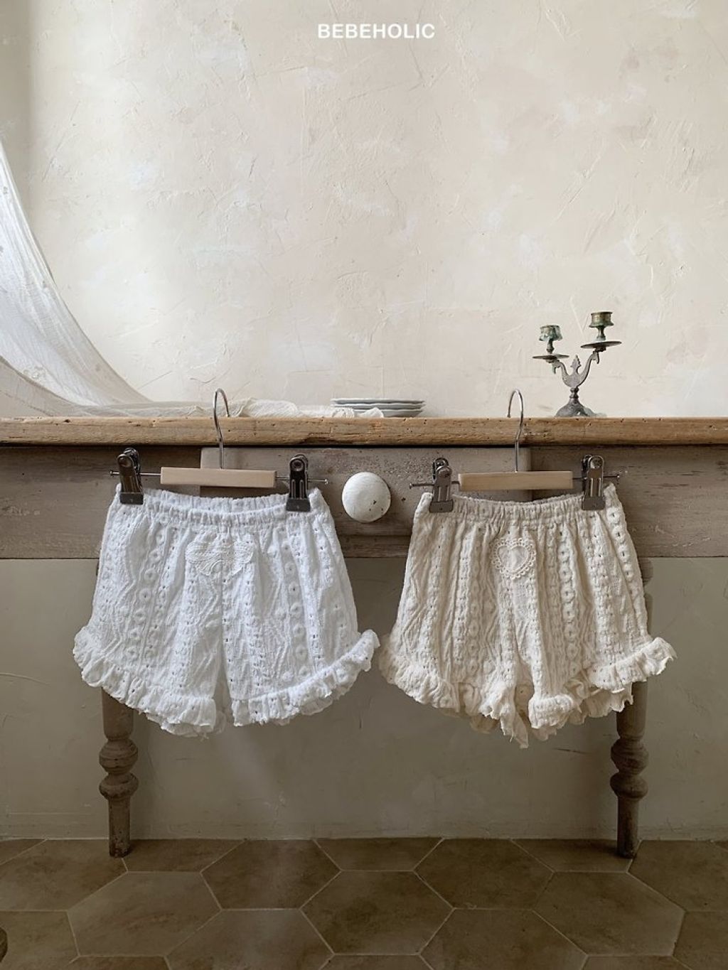 1775082692_2814744767