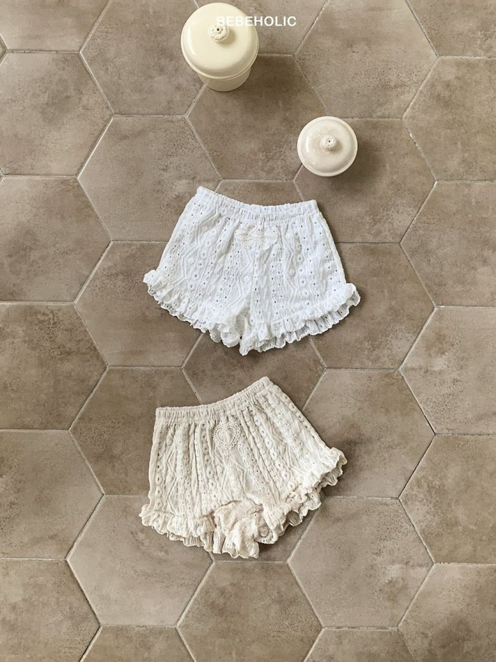 1775082661_9100548642