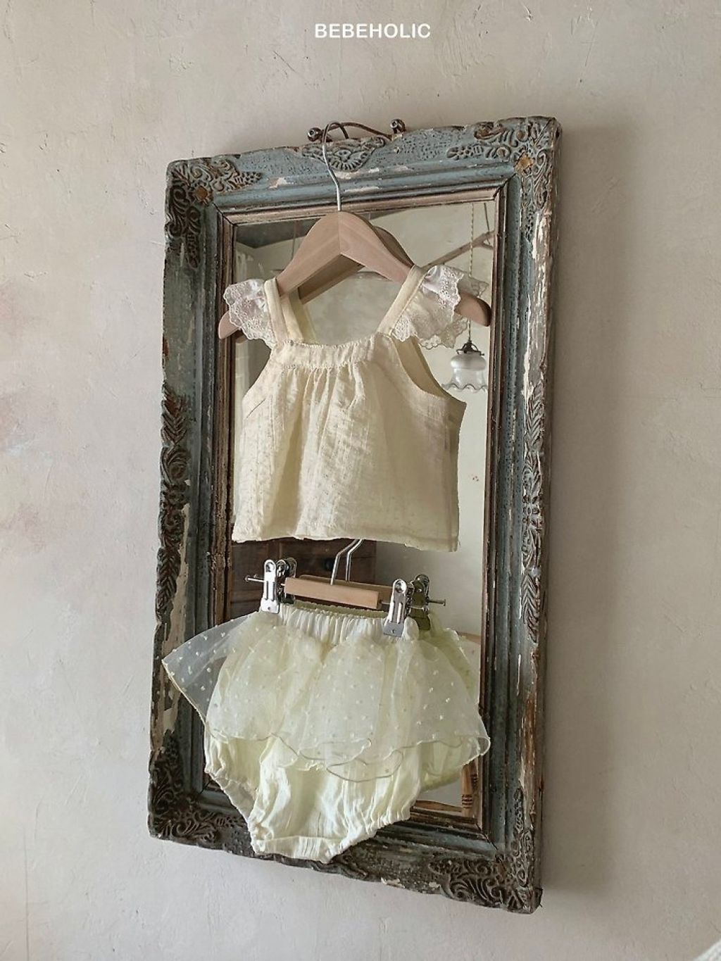 1775082553_8653390405