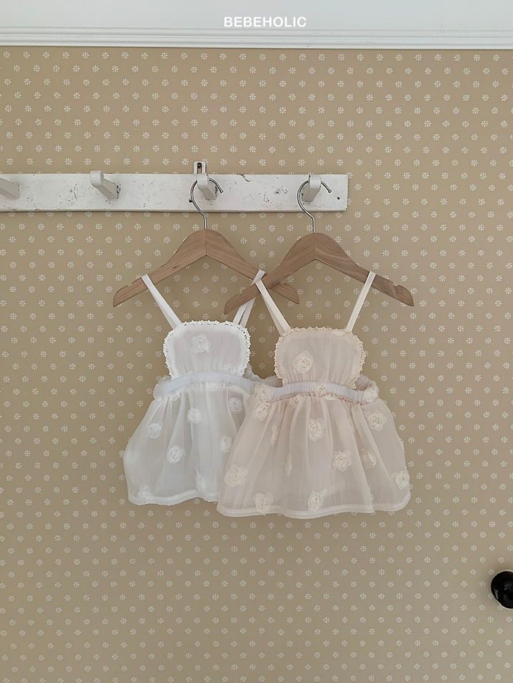 1775081938_5608851363