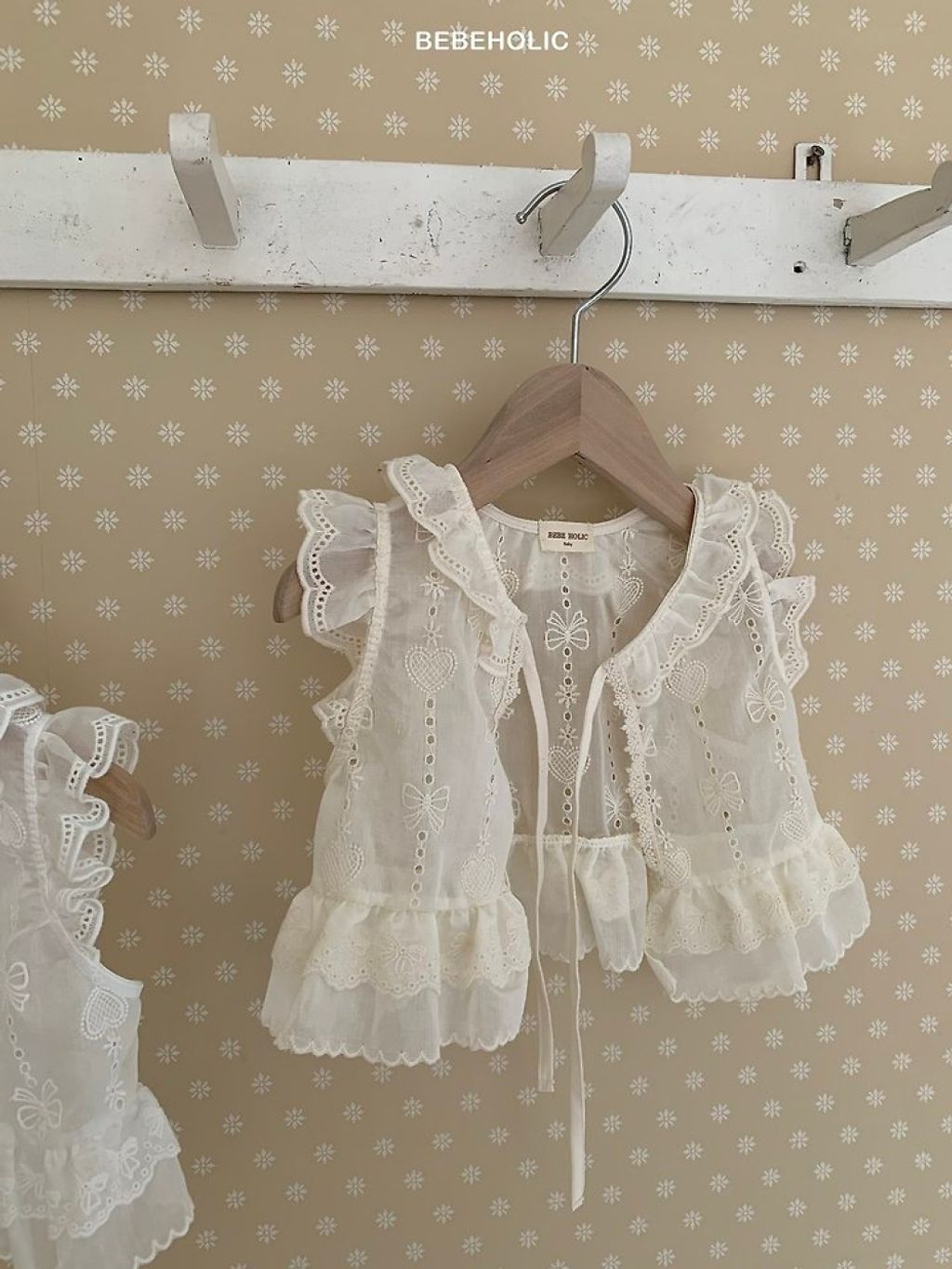 1775077983_8074417860