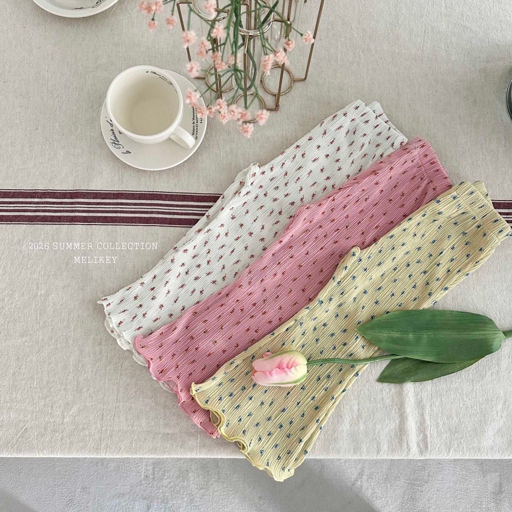 1774863939_1687369748