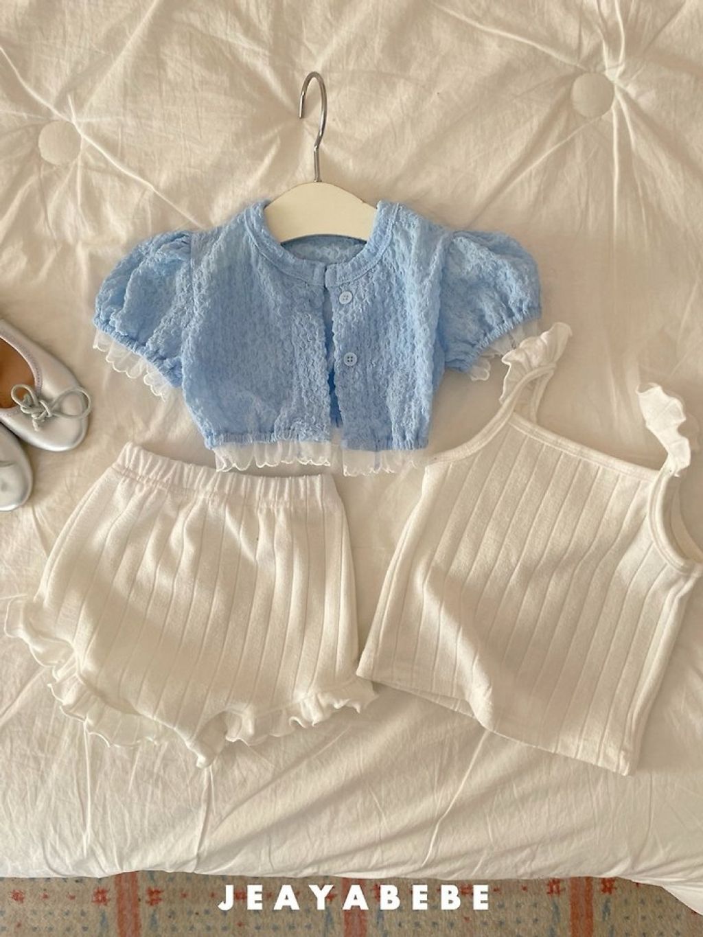 1775045852_7121255864