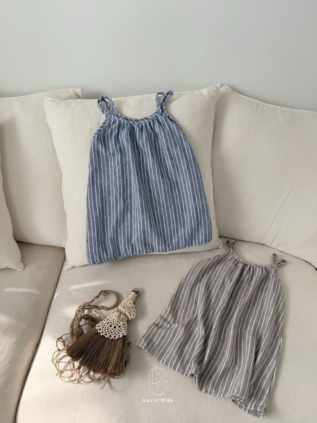 1776244122_3124278207