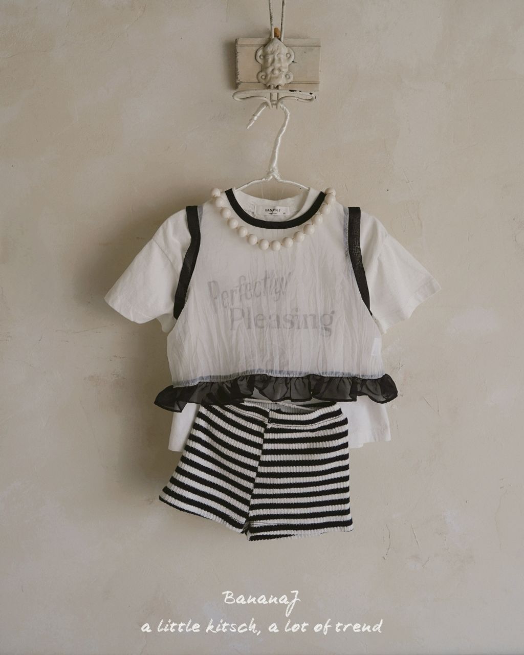 1776761945_9739537439