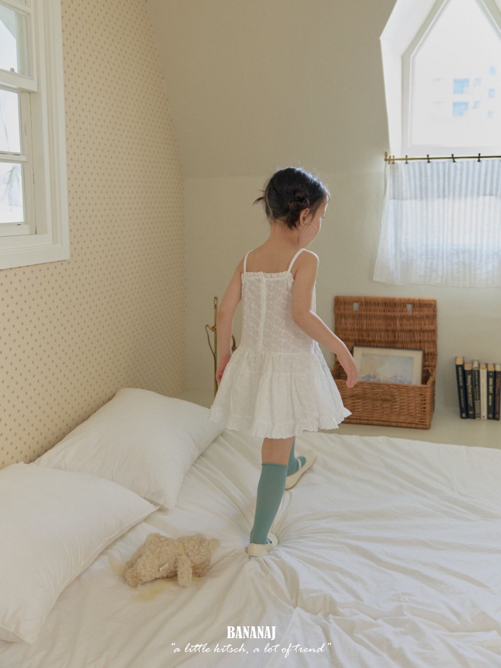 1776755385_3547315004