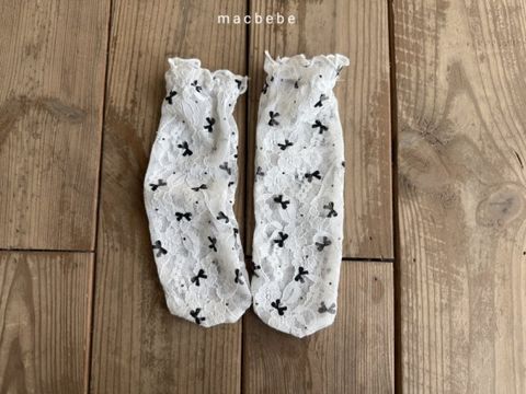 1739301374_5702356383