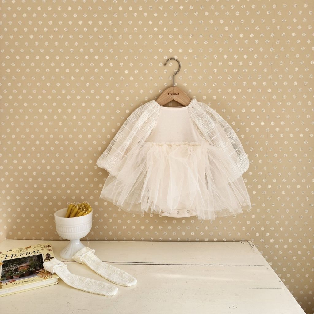 1739411582_2994122882