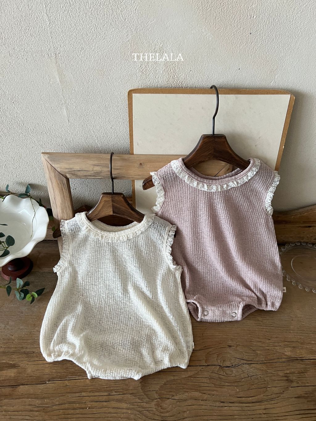 1743384258_1539464106