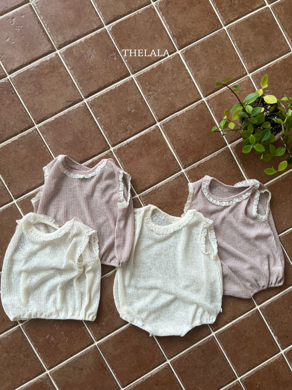 1743384371_4677106896