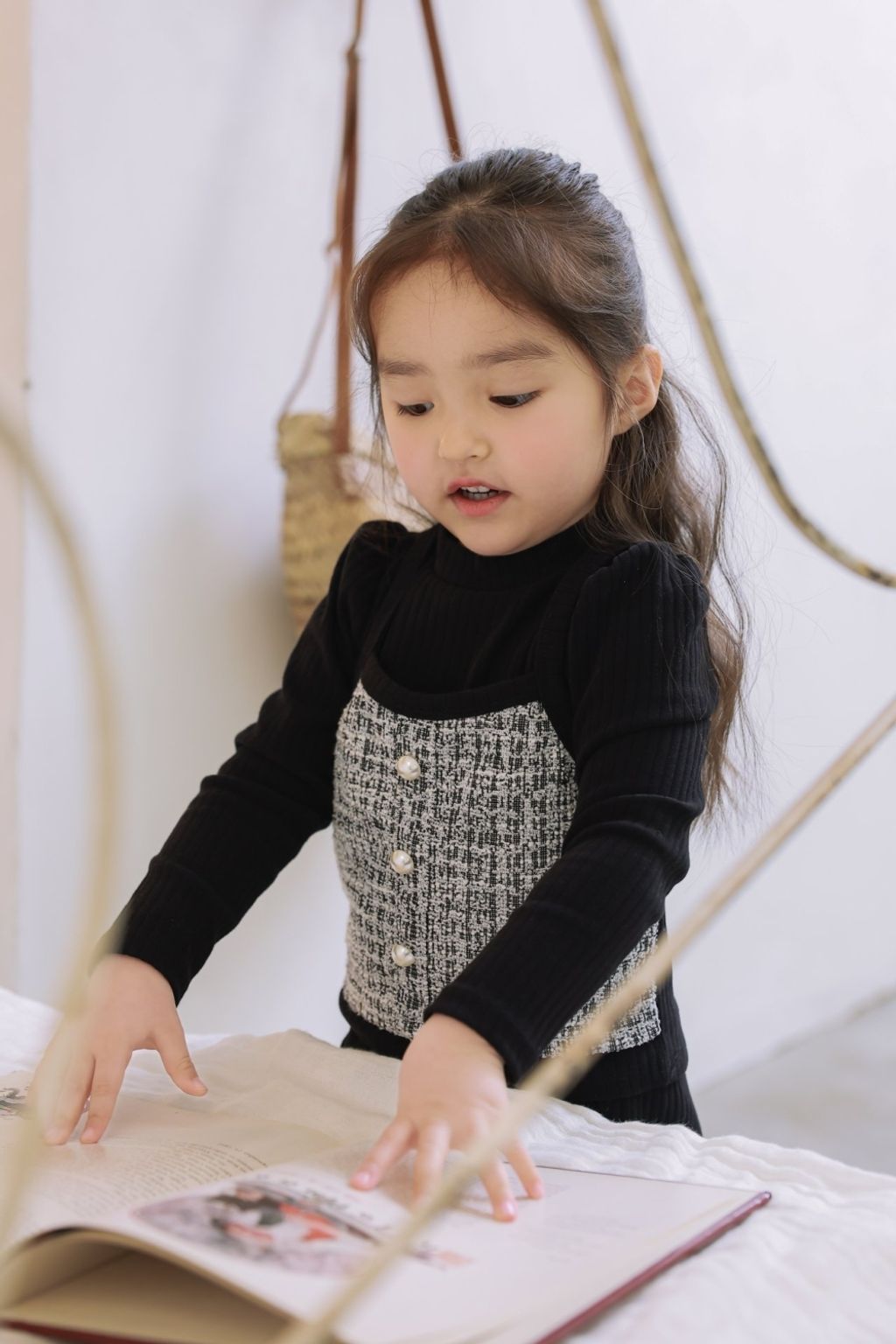 1768632077_2152315396