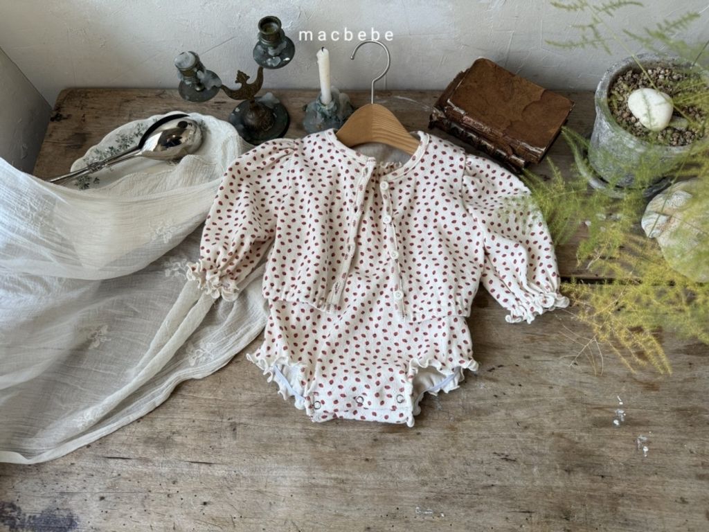 1770273033_7245356757