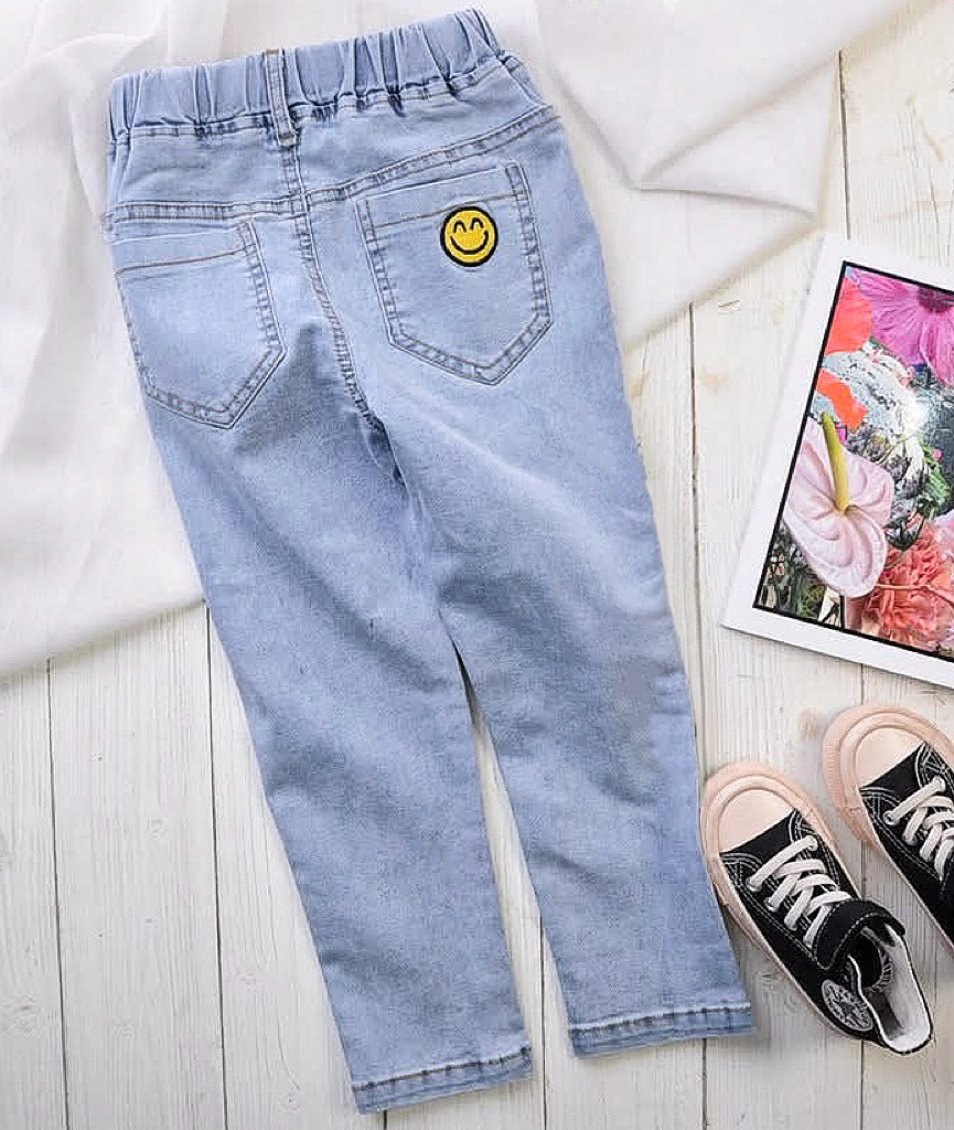 F52BC7C8-3A04-4B79-BD6F-FF8F6FBFF5F7