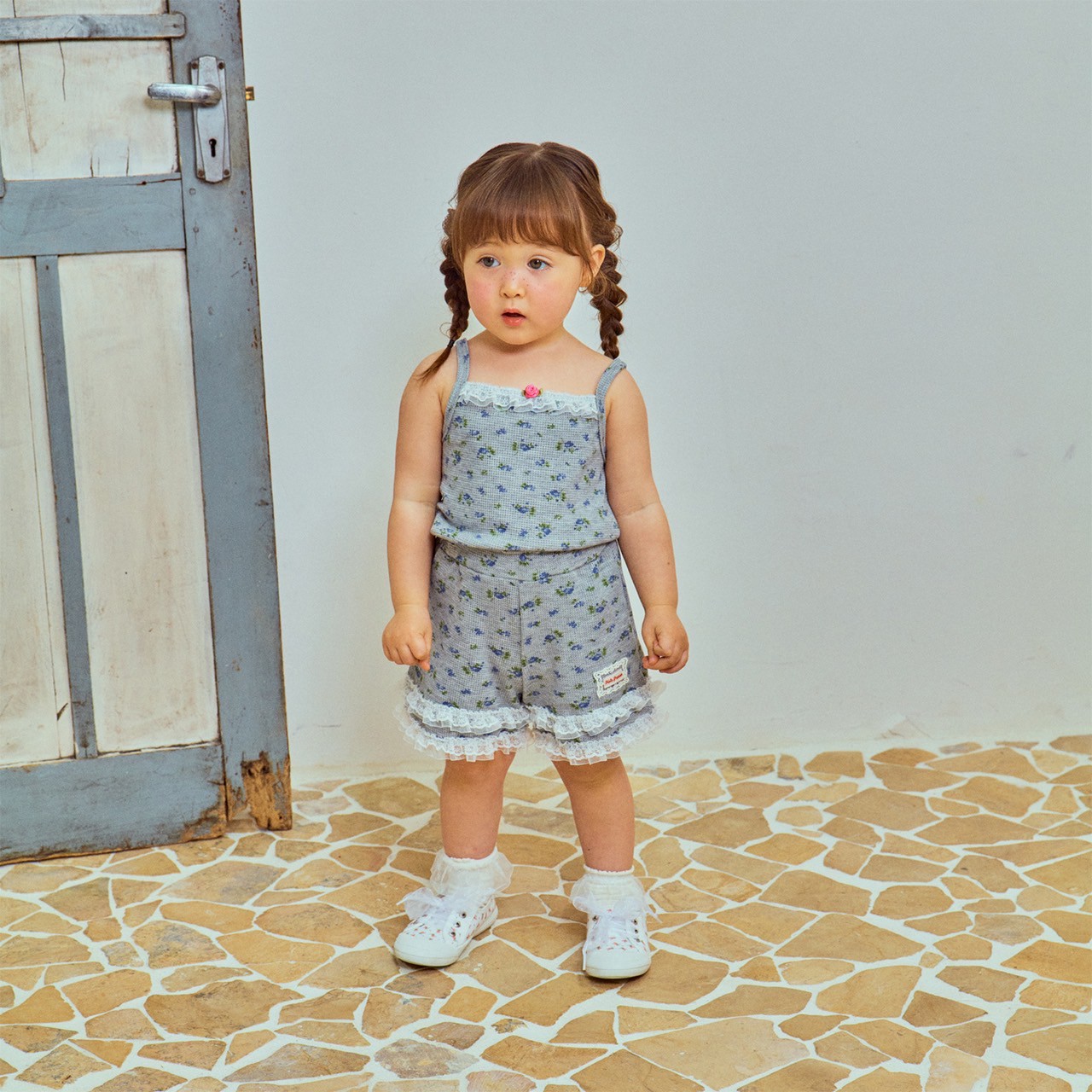 LINE_ALBUM_1st_250311_87