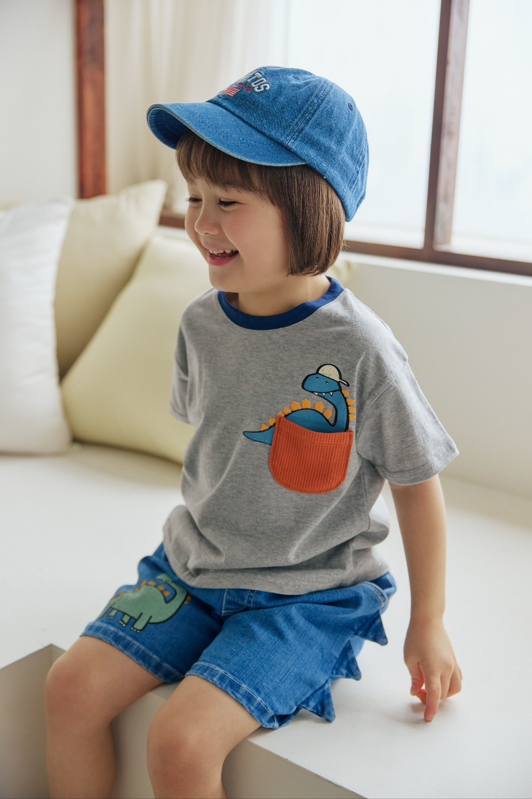 LINE_ALBUM_Orange_250327_125