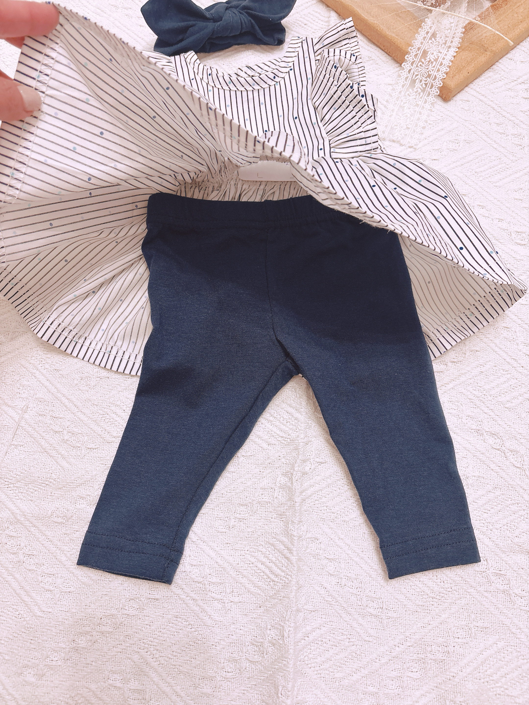 E5E386C1-B1DC-4D5B-987B-2F52A4E844AF