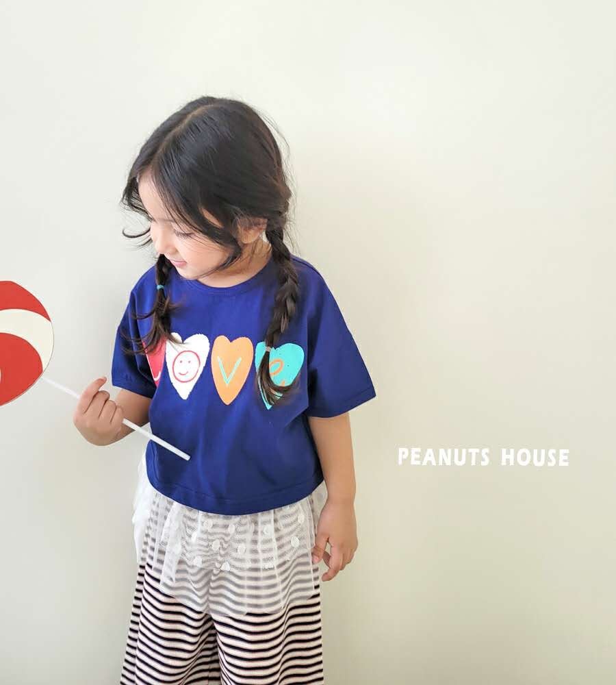 LINE_ALBUM_Peanuts_250408_129