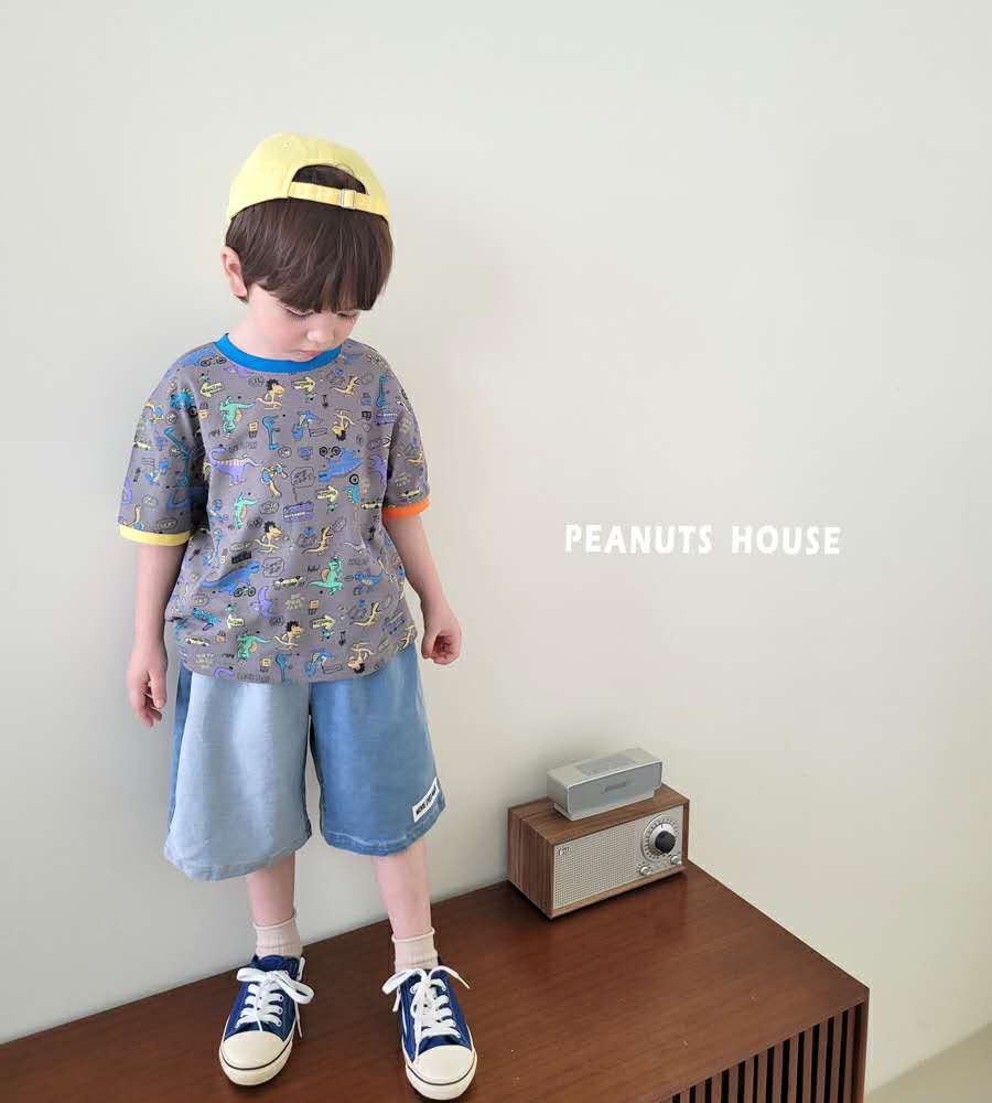 LINE_ALBUM_Peanuts_250408_169