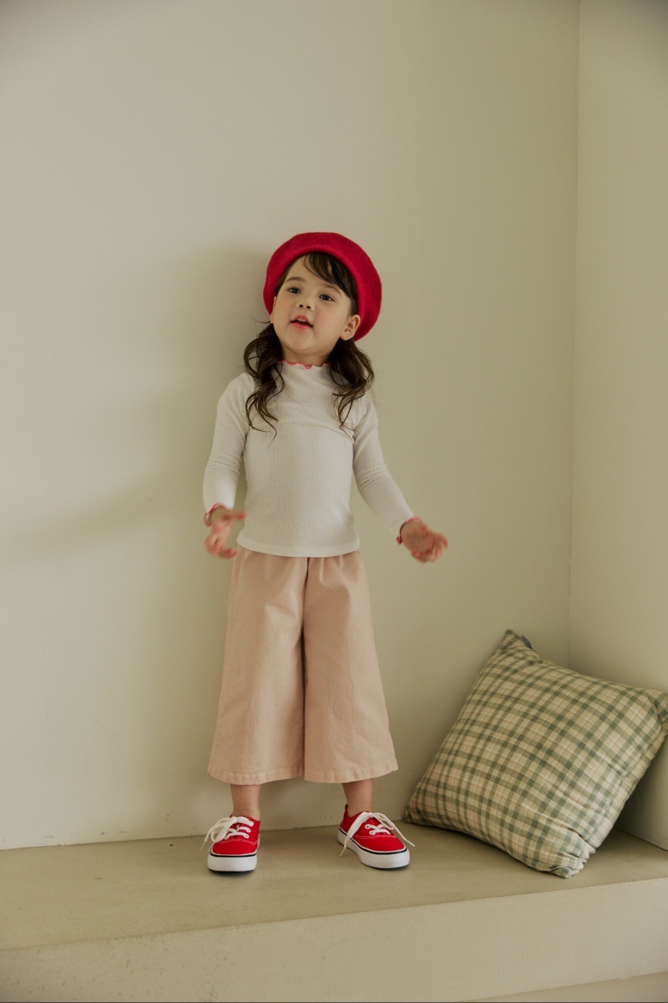 LINE_ALBUM_Orange_250327_299