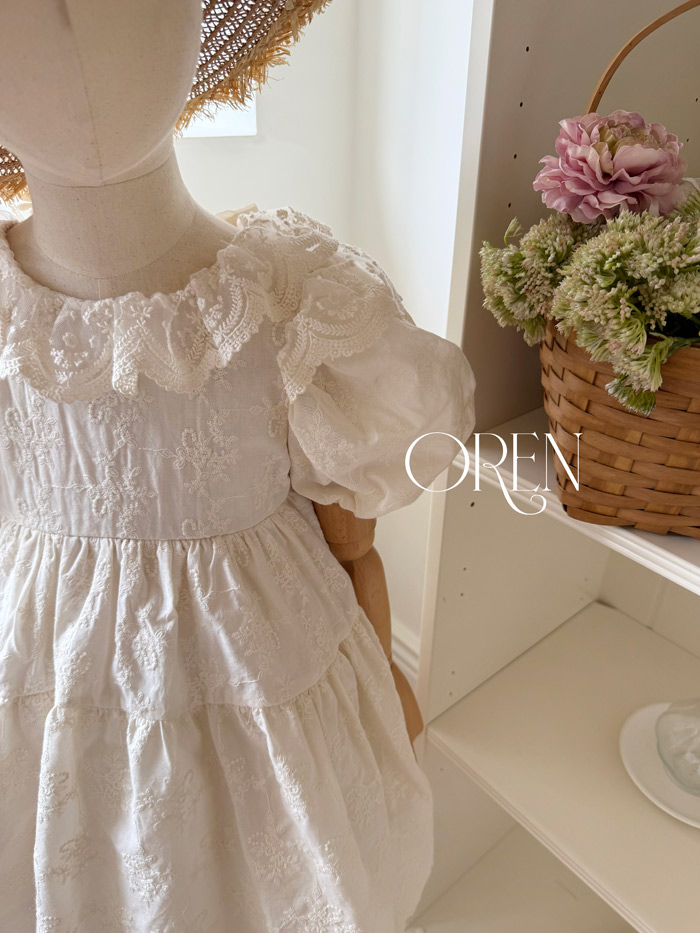 OREN52BBX040625_486P