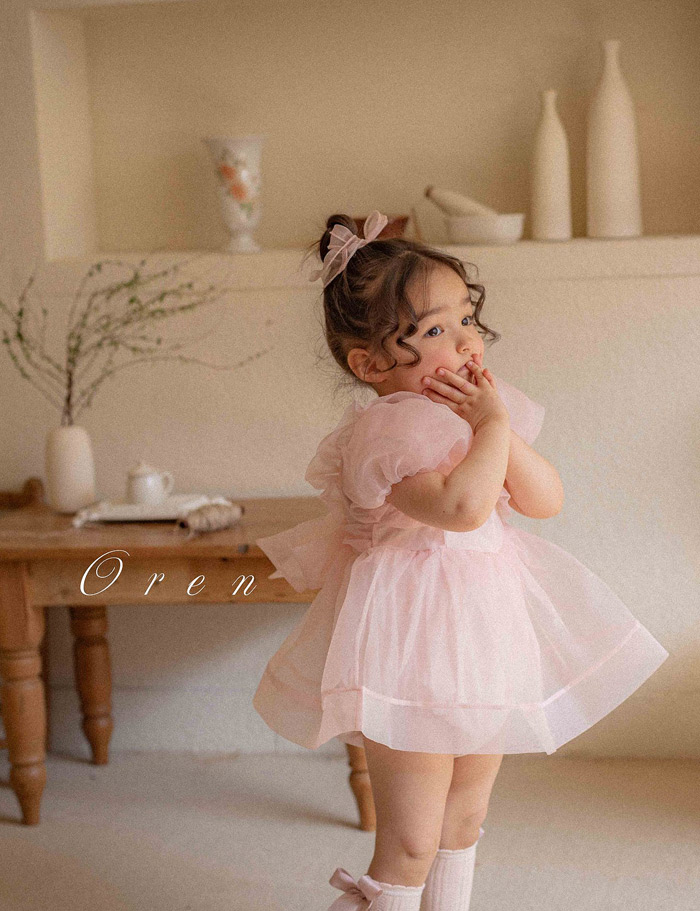 OREN52BBX031810_431F