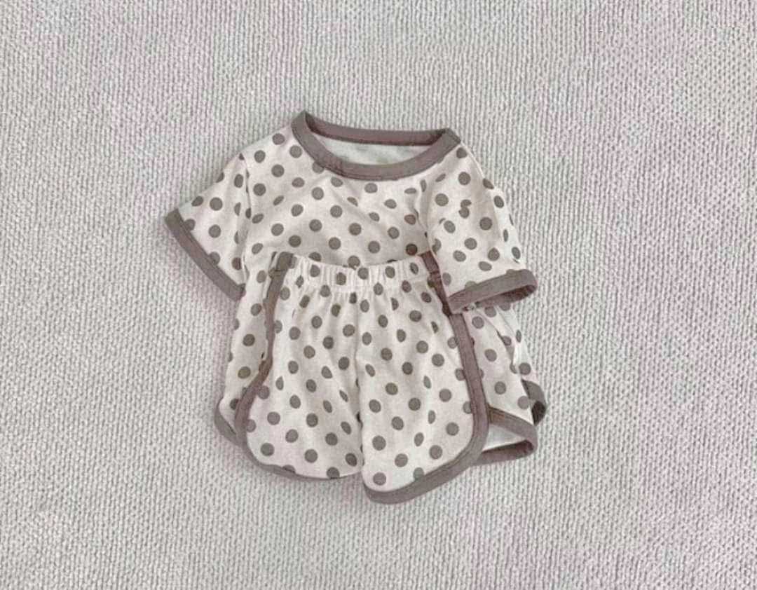 26E09652-8A6A-44E7-82A3-7BBF945484DE