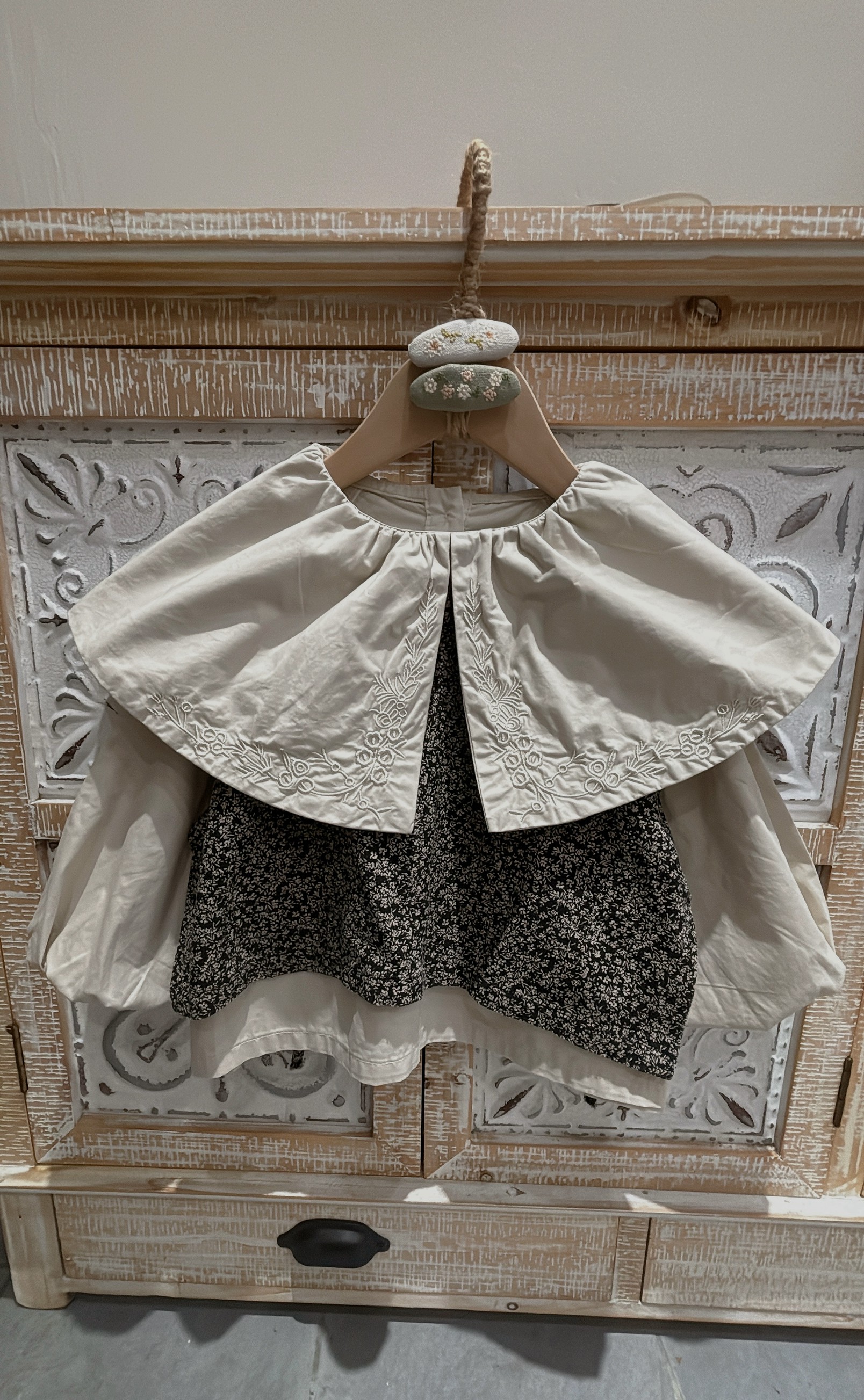 BE4F43DC-E698-4209-8702-730C7F15A329