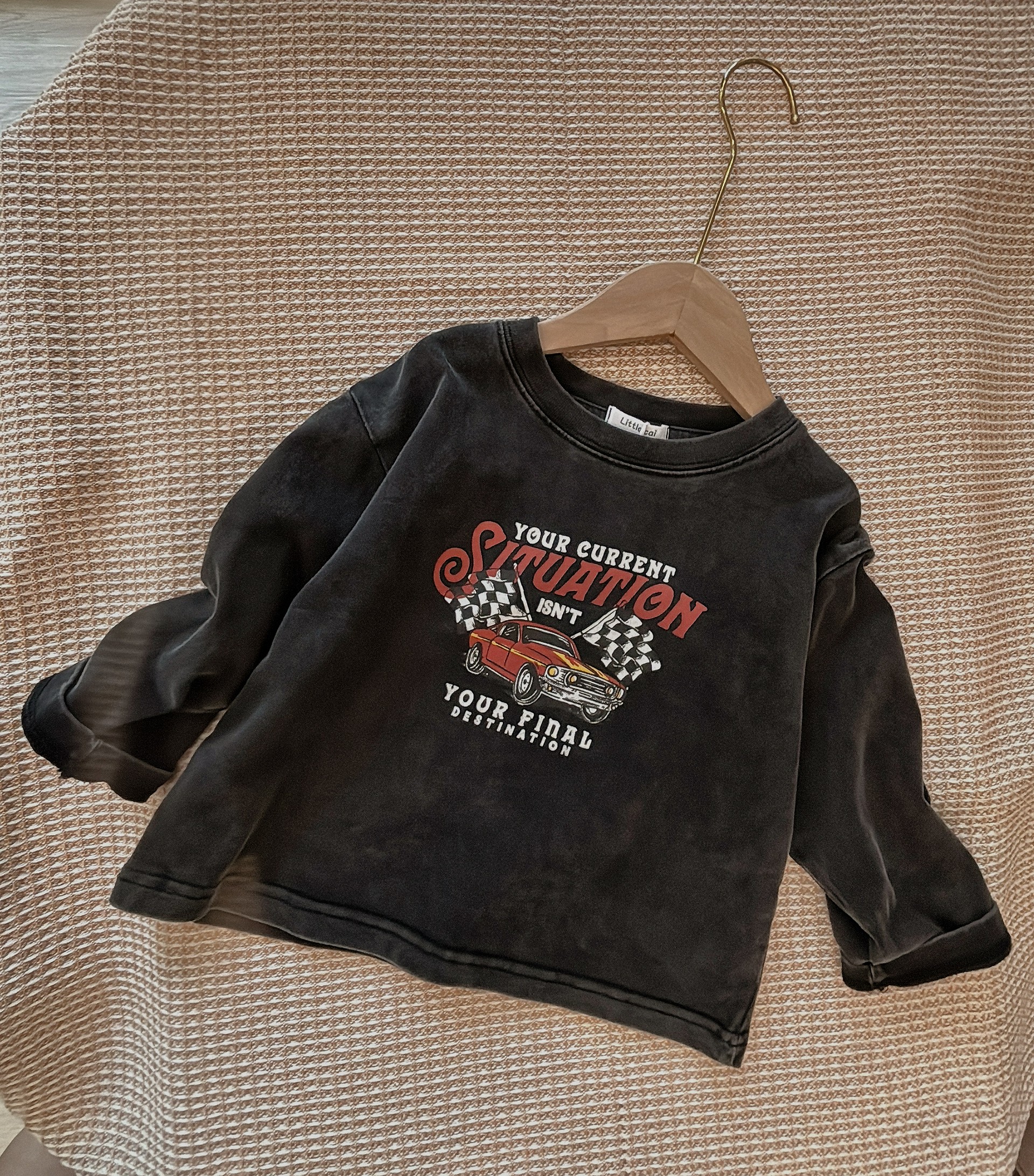 165DFD0D-513A-42D1-B369-5E1A4B80D95F