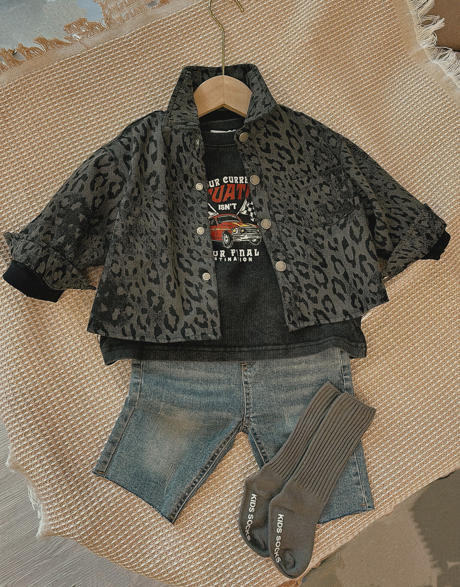 D48A7AF9-13A6-472A-80AF-9973F76AC46E