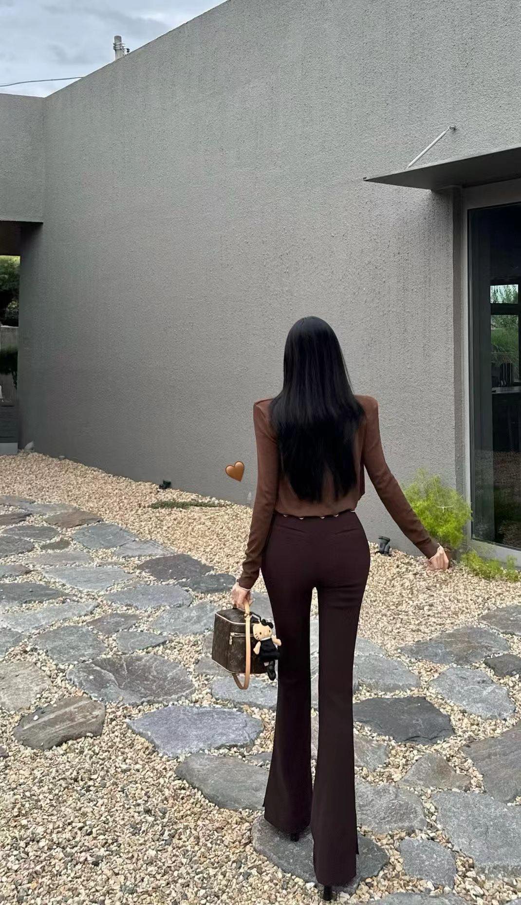 556689721_24389937994010253_1428764499803684109_n